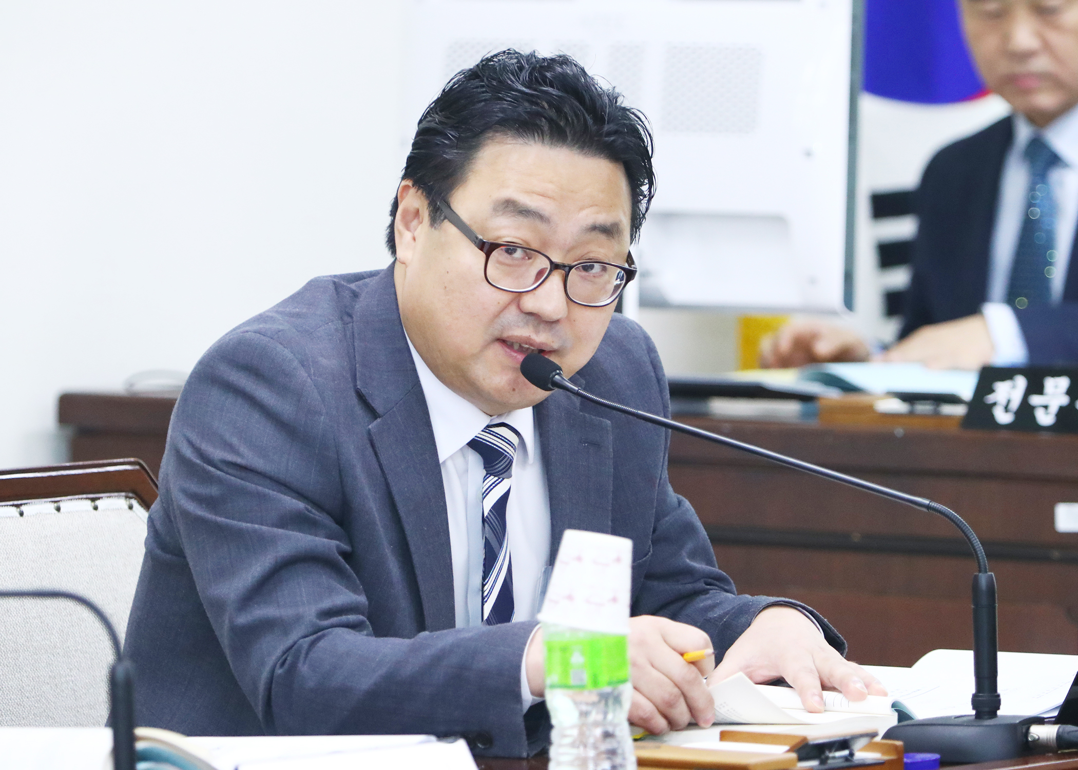 제261회 정례회 도시건설위원회 - 1