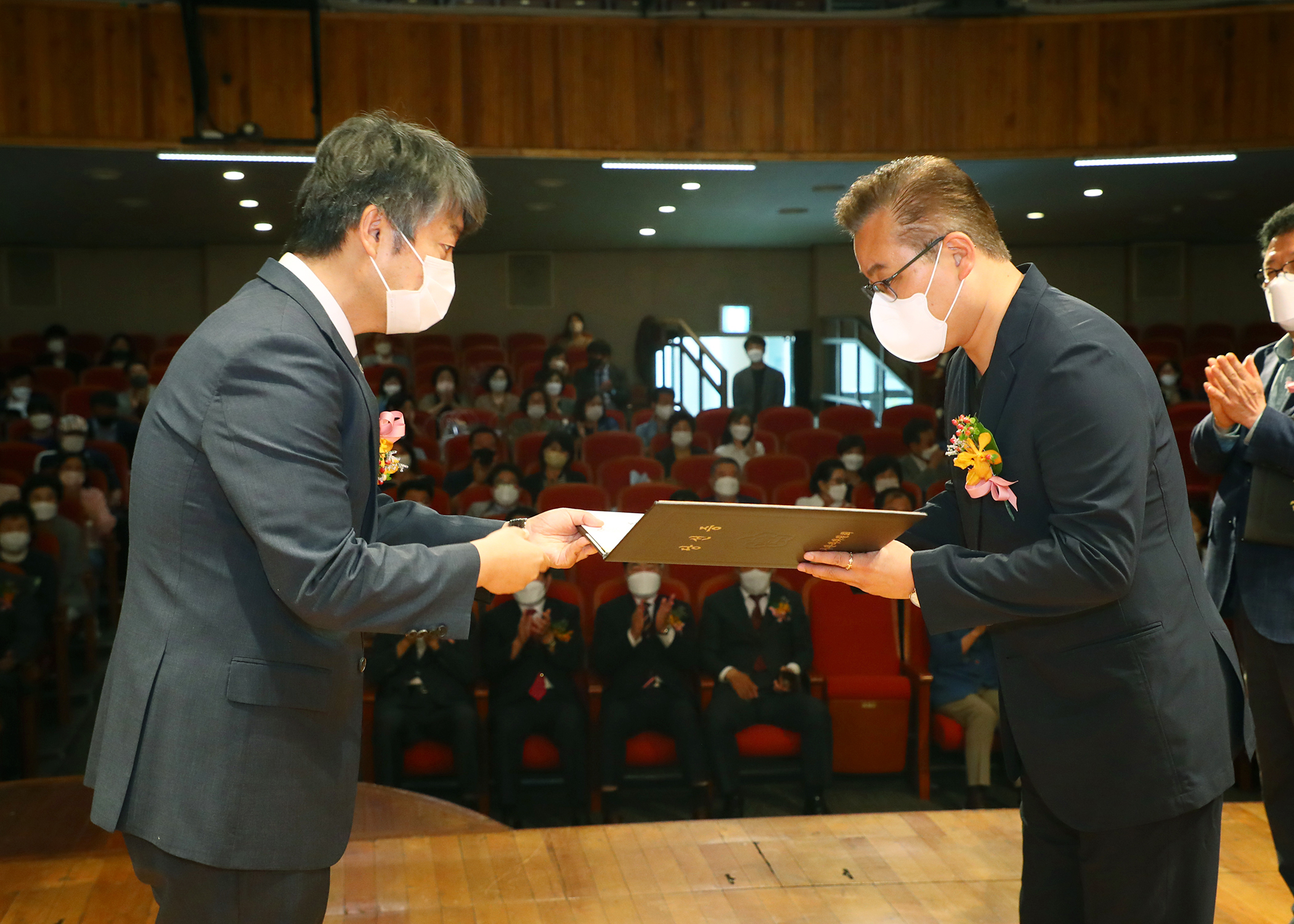 제8회 전국동시지방선거 당선증 교부식 - 2