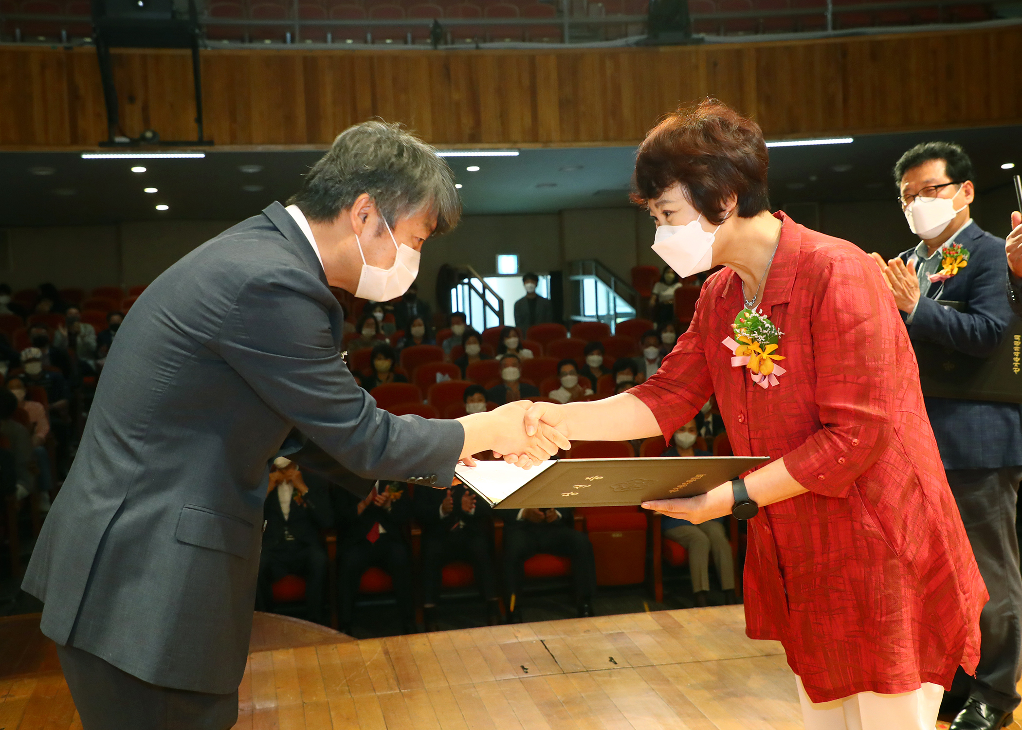 제8회 전국동시지방선거 당선증 교부식 - 2