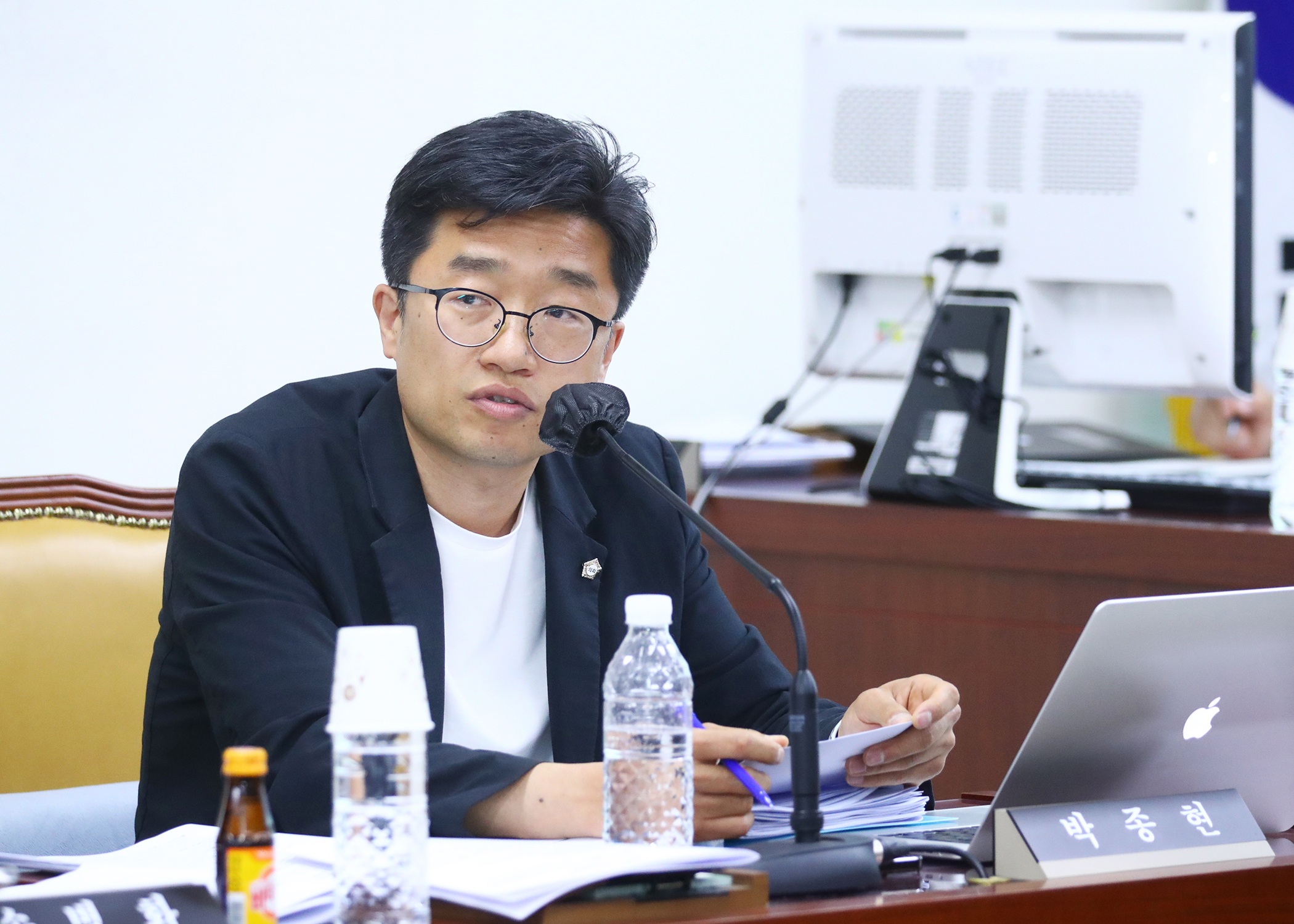 제302회 임시회 행정교육위원회 - 2
