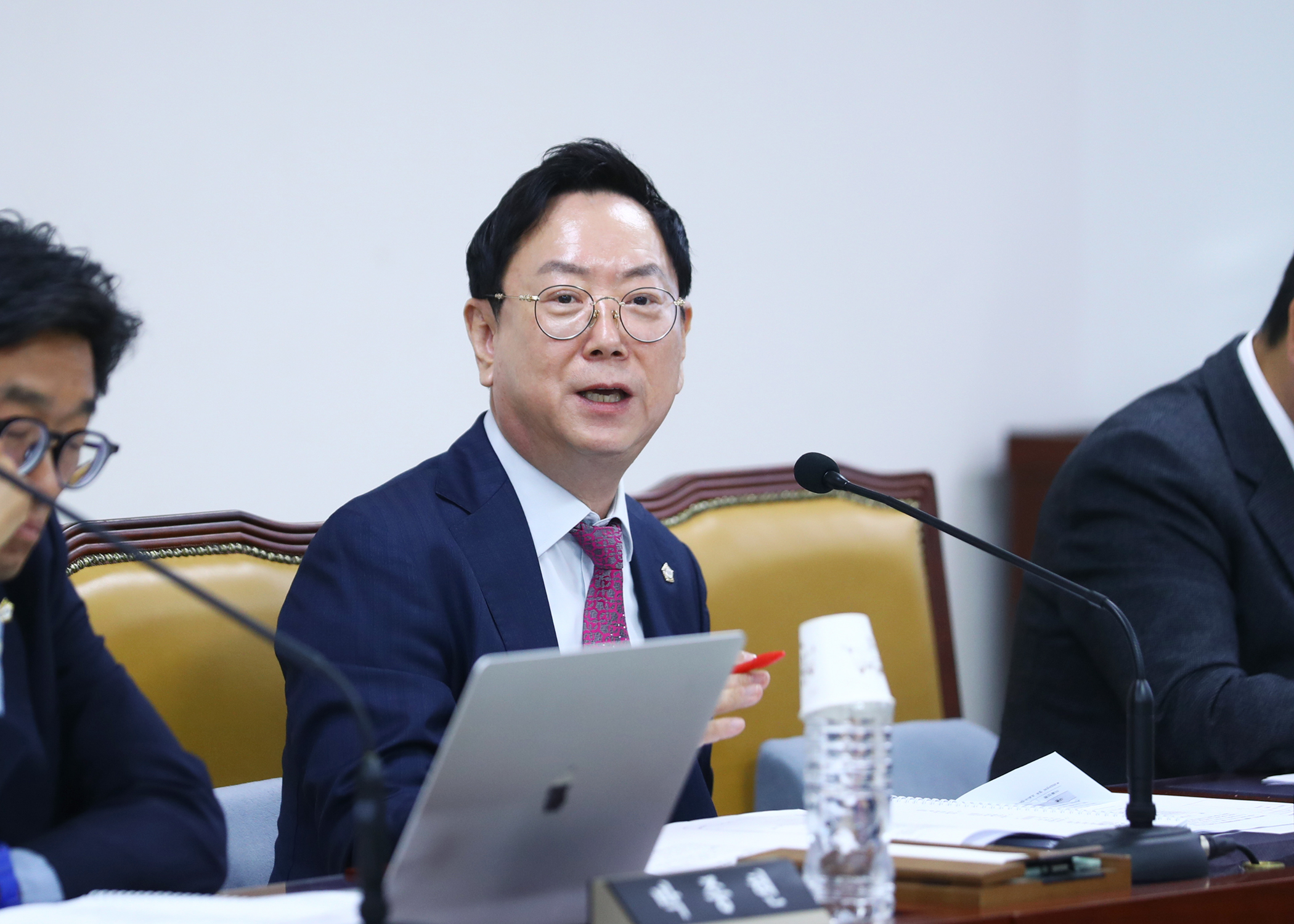제317회 임시회 행정교육위원회 - 8
