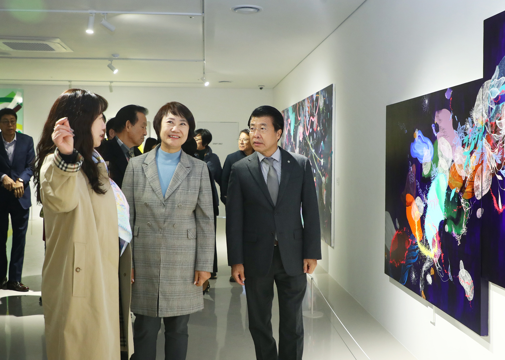 더호수 갤러리 개관 - 3