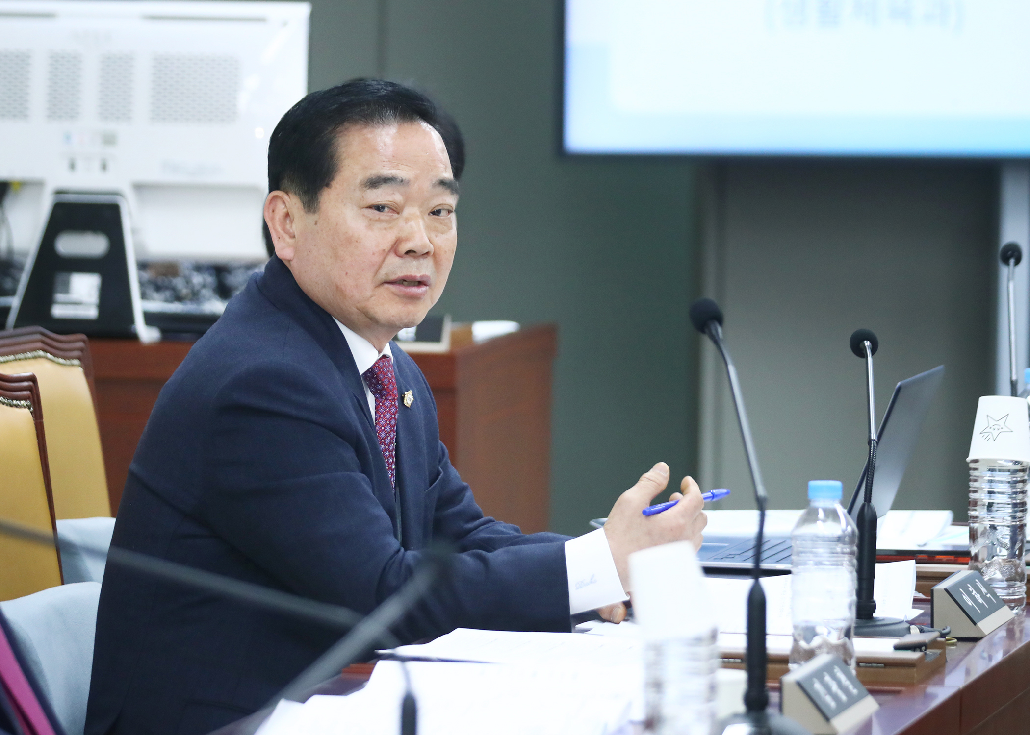 제320회 임시회 행정교육위원회 - 9