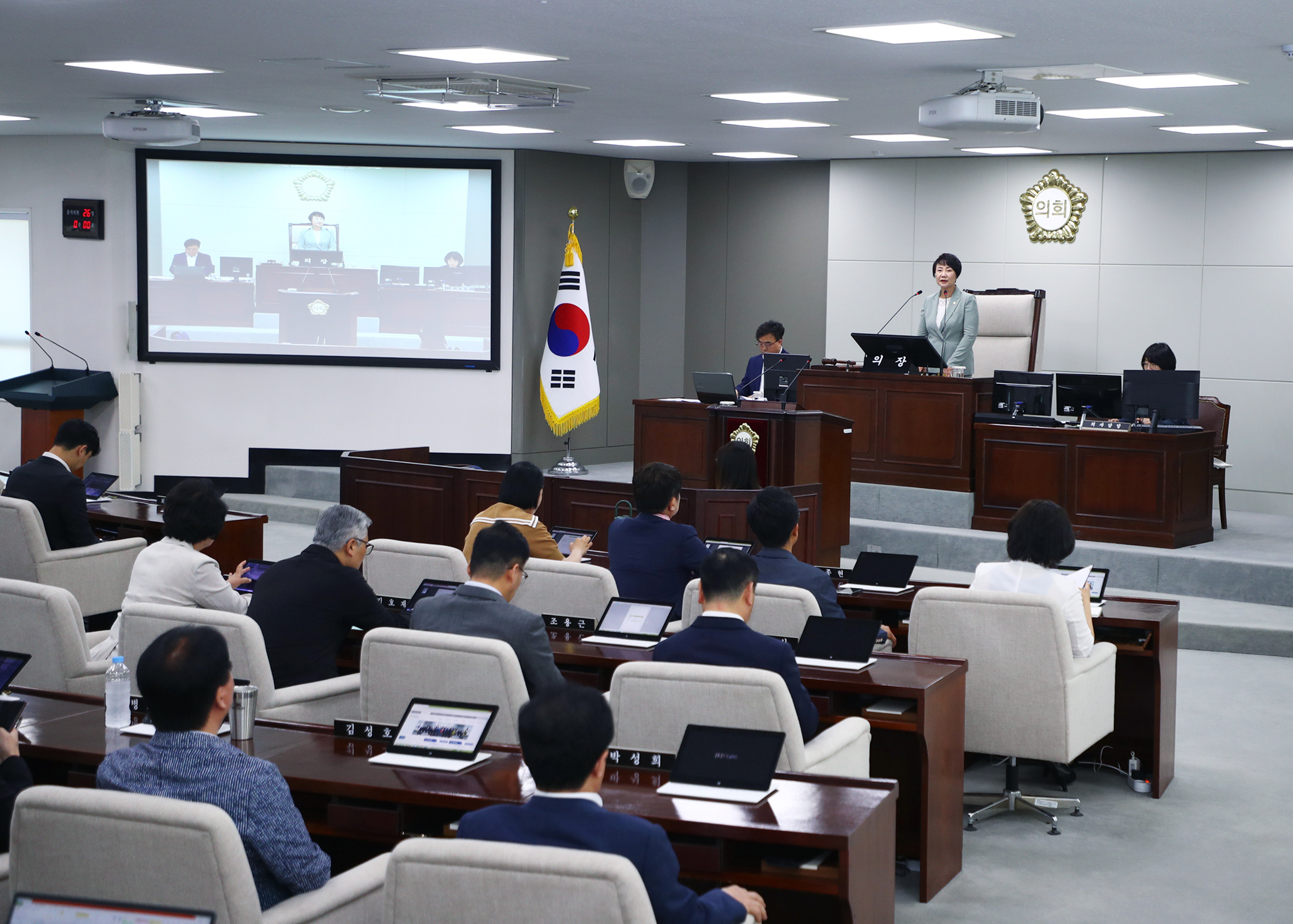 제323회 정례회 개회 - 5