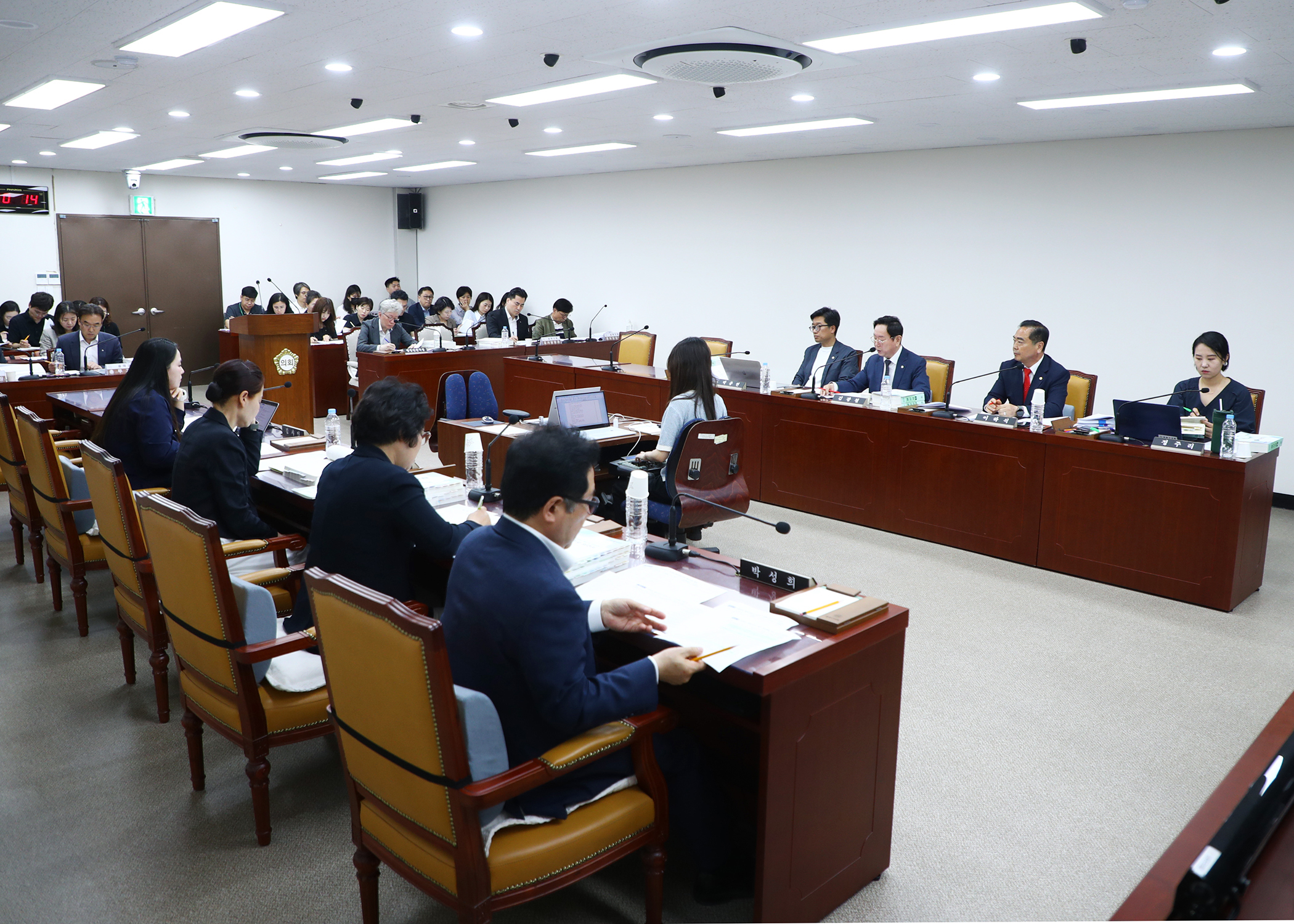 제323회 정례회 행정교육위원회 - 4
