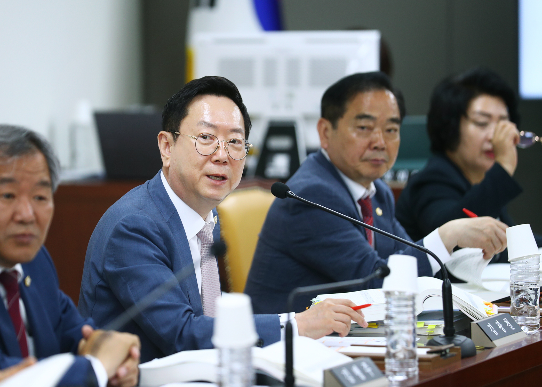 제323회 정례회 예산결산위원회 - 3