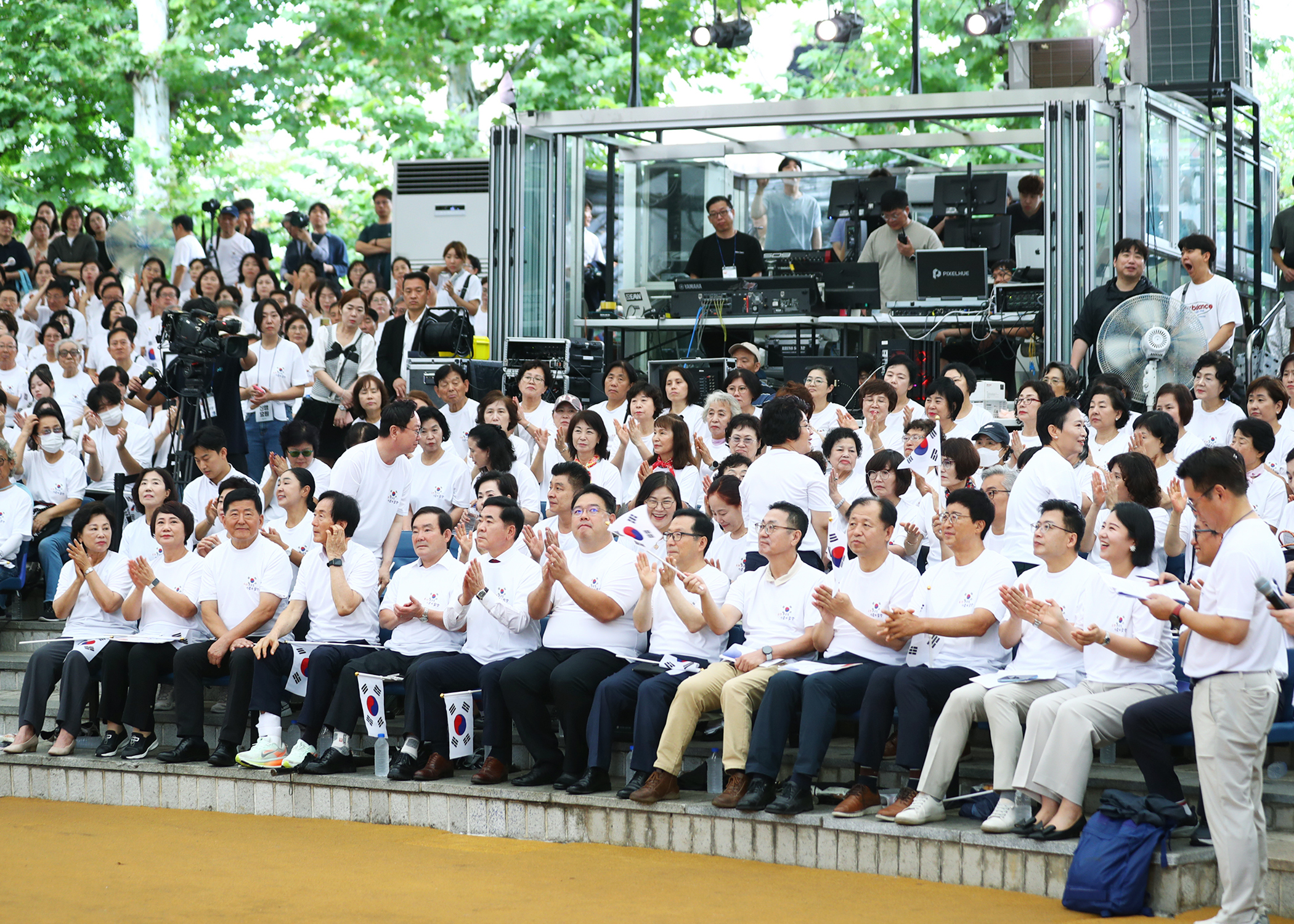 8.15 빛을 되찾은 날 기쁨의 합창 - 8