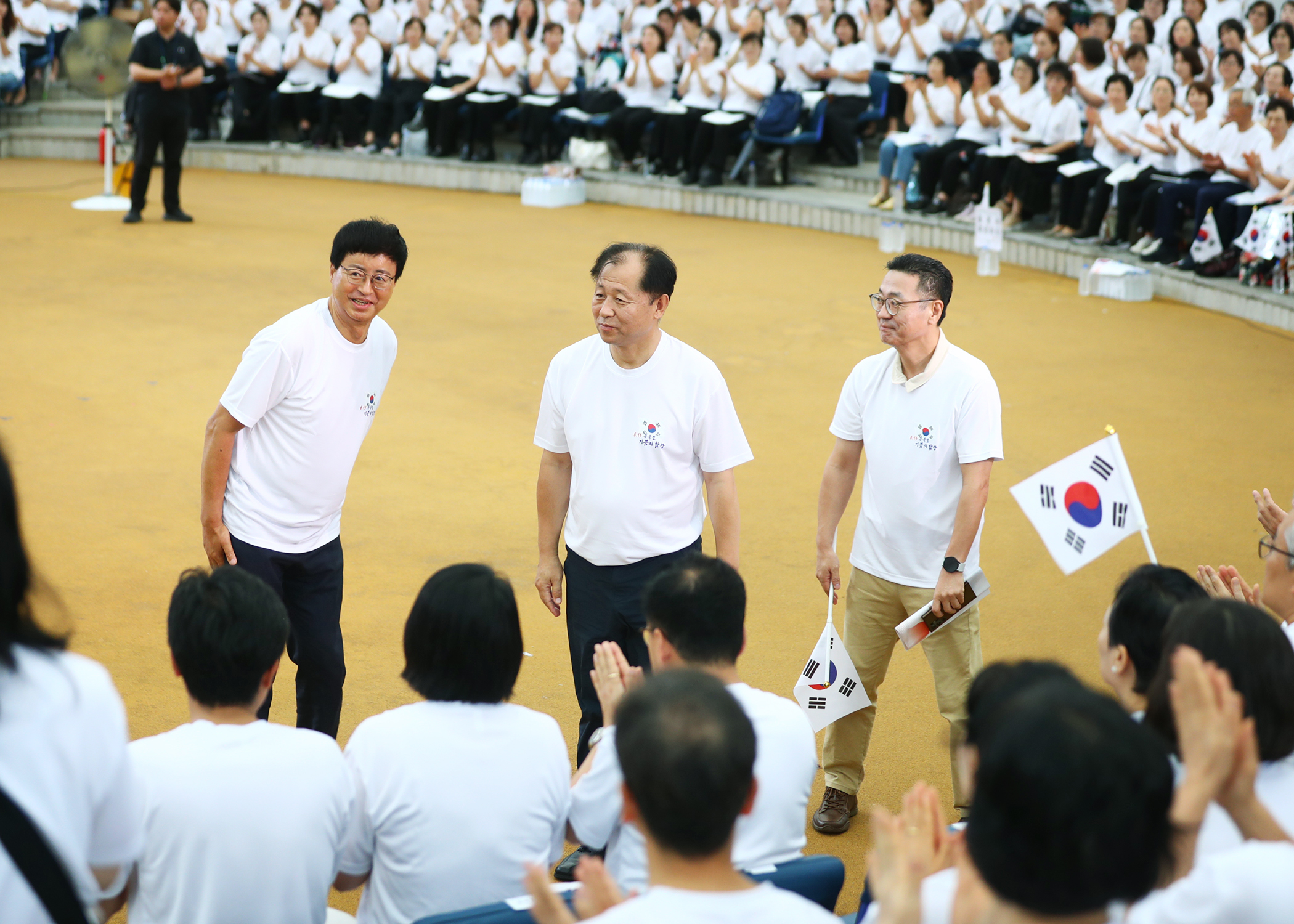 8.15 빛을 되찾은 날 기쁨의 합창 - 12