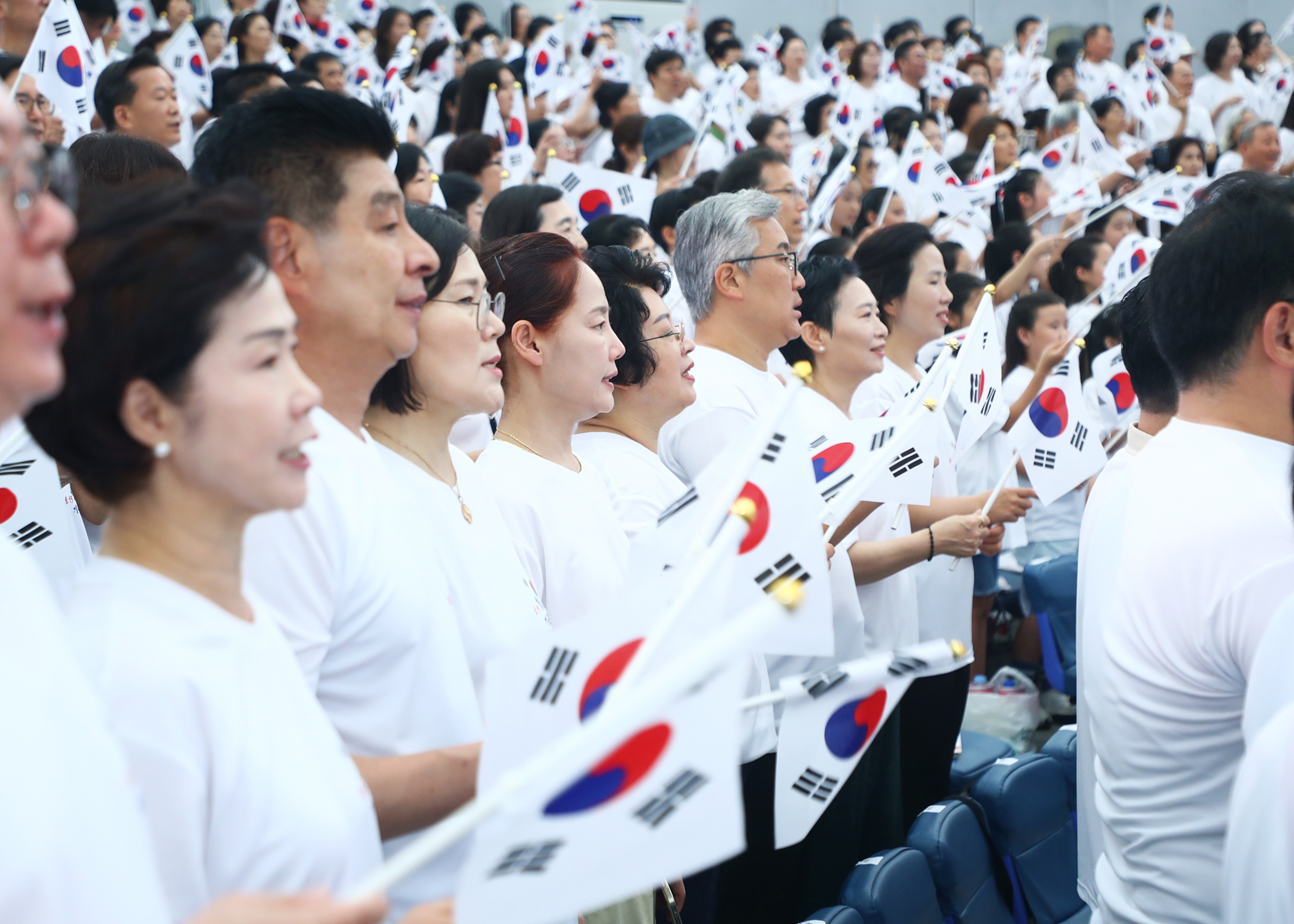8.15 빛을 되찾은 날 기쁨의 합창 - 31