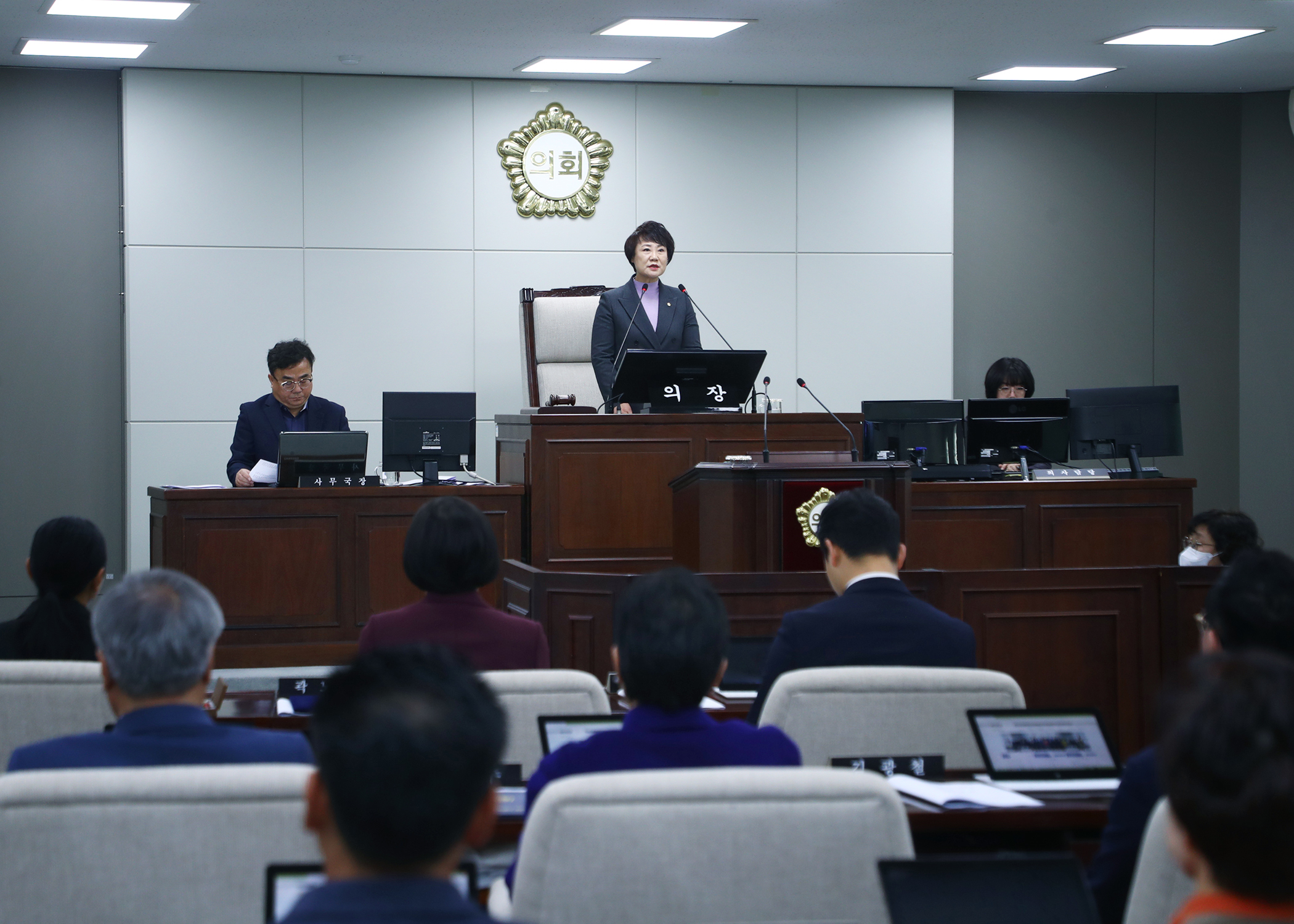 제327회 정례회 개회 - 1