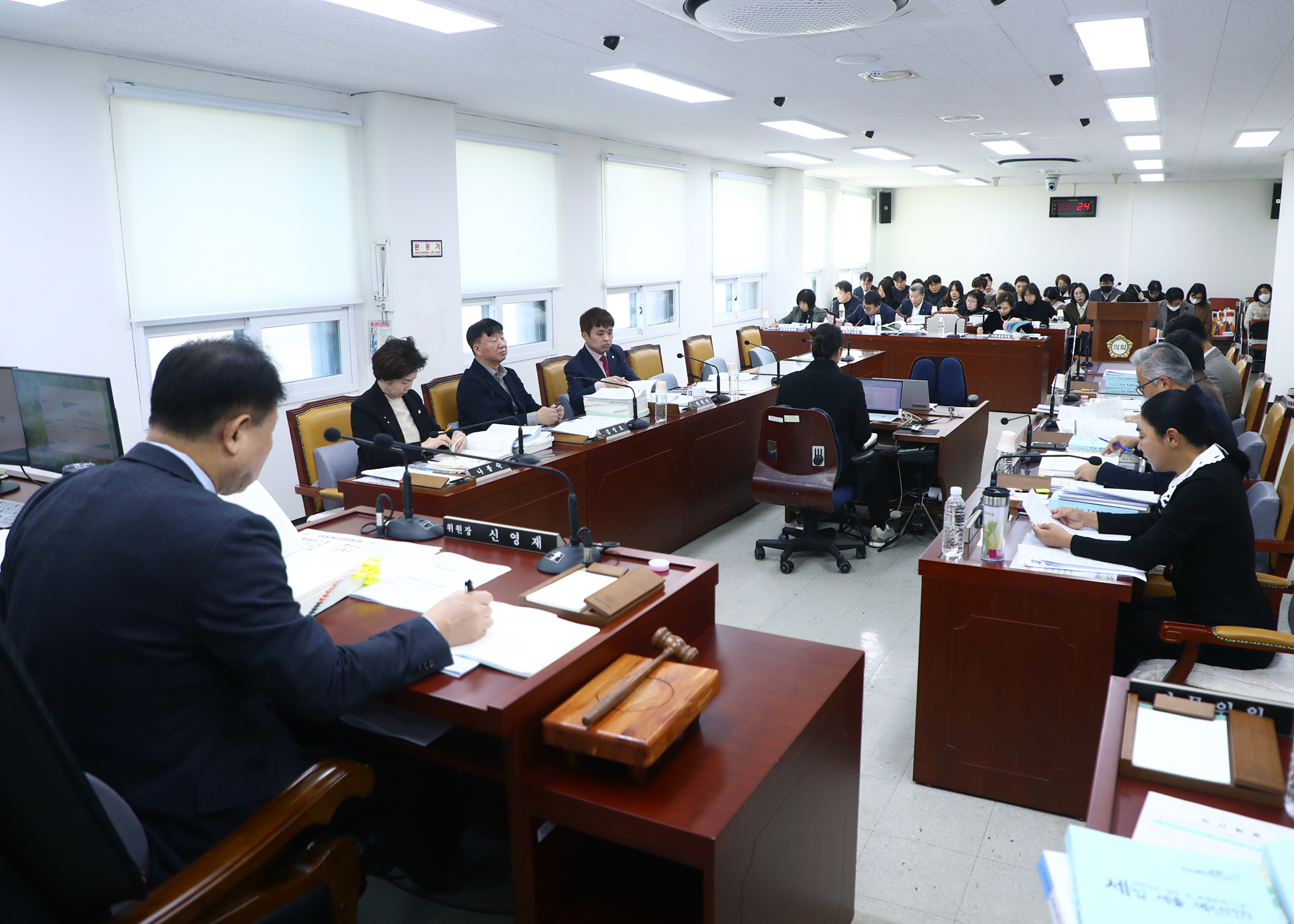 제327회 정례회 재정복지위원회 - 4