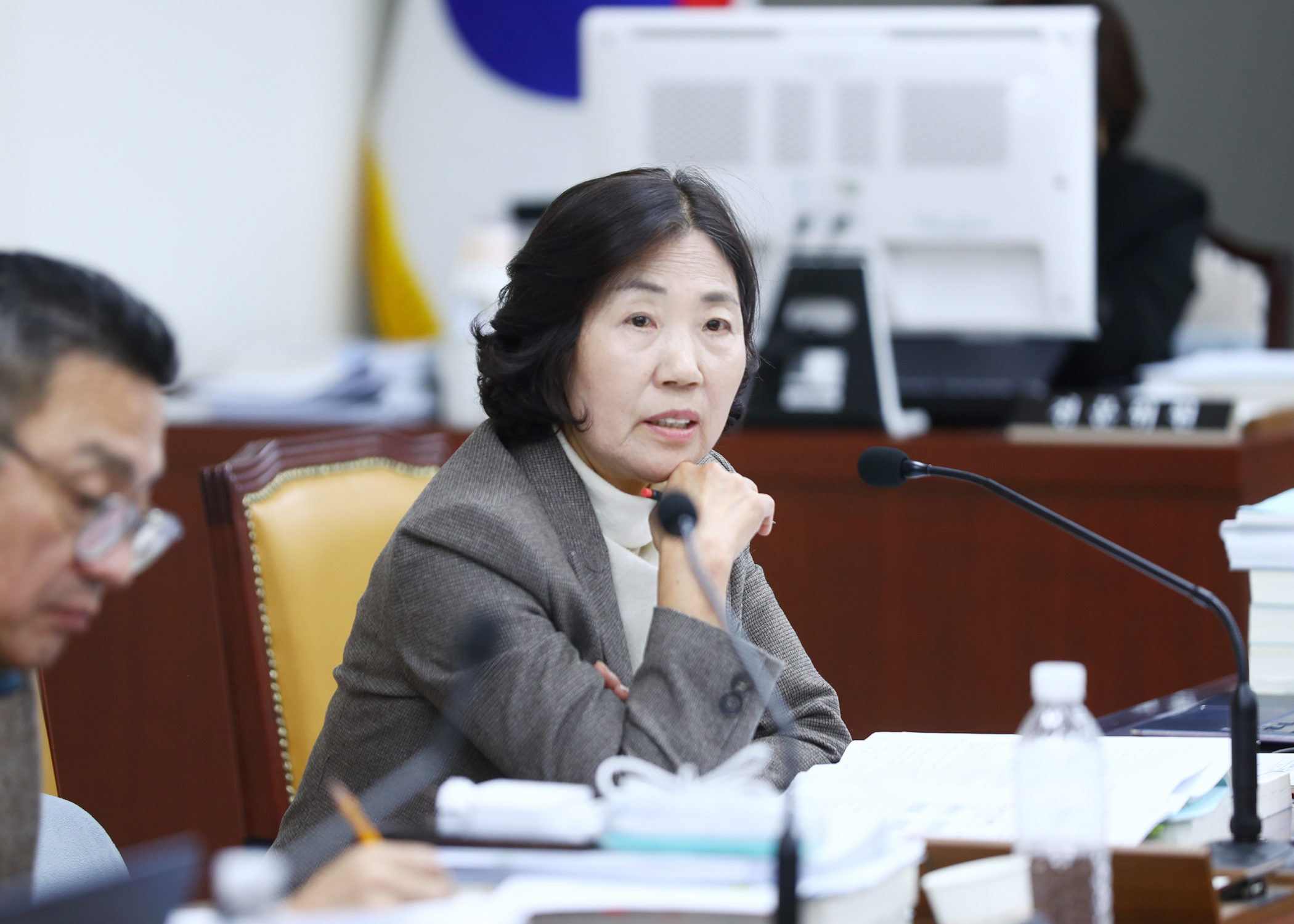 제327회 정례회 예산결산특별위원회 - 2