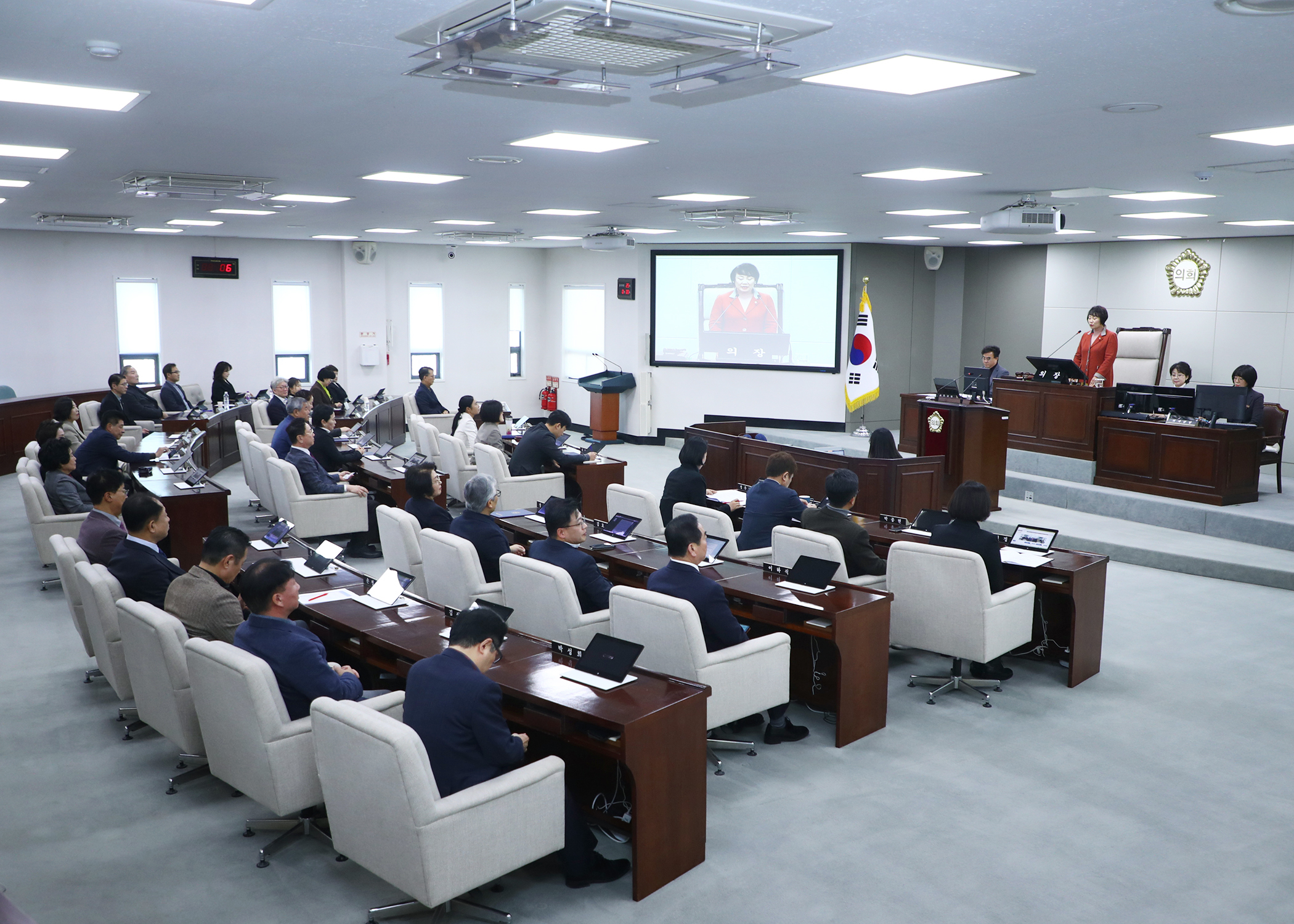 제327회 정례회 폐회 - 1