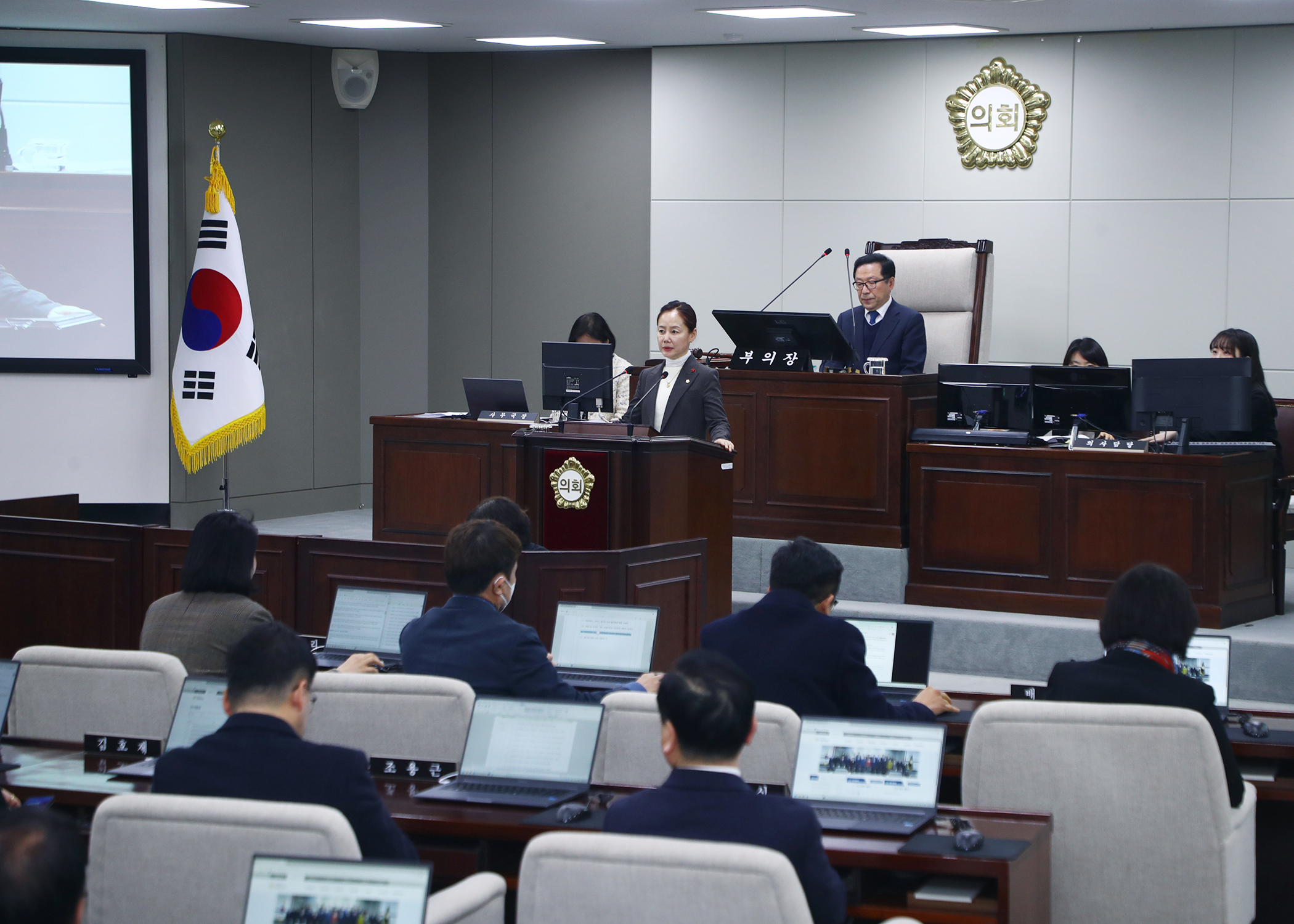 제328회 임시회 폐회 - 3