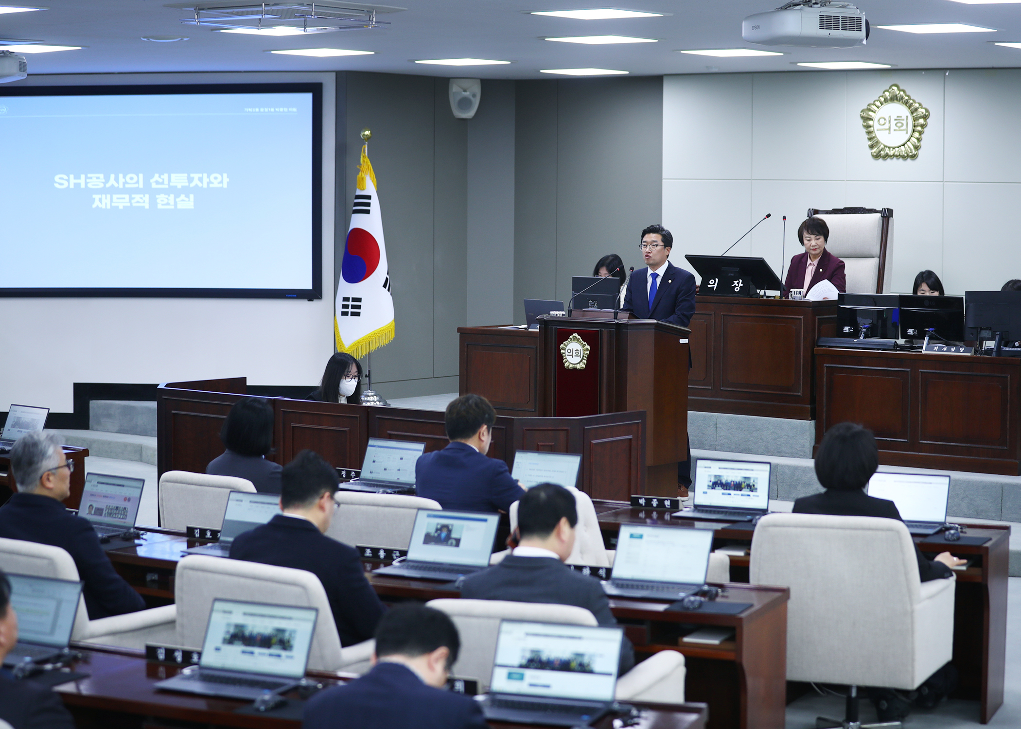 제329회 임시회 개회 - 7