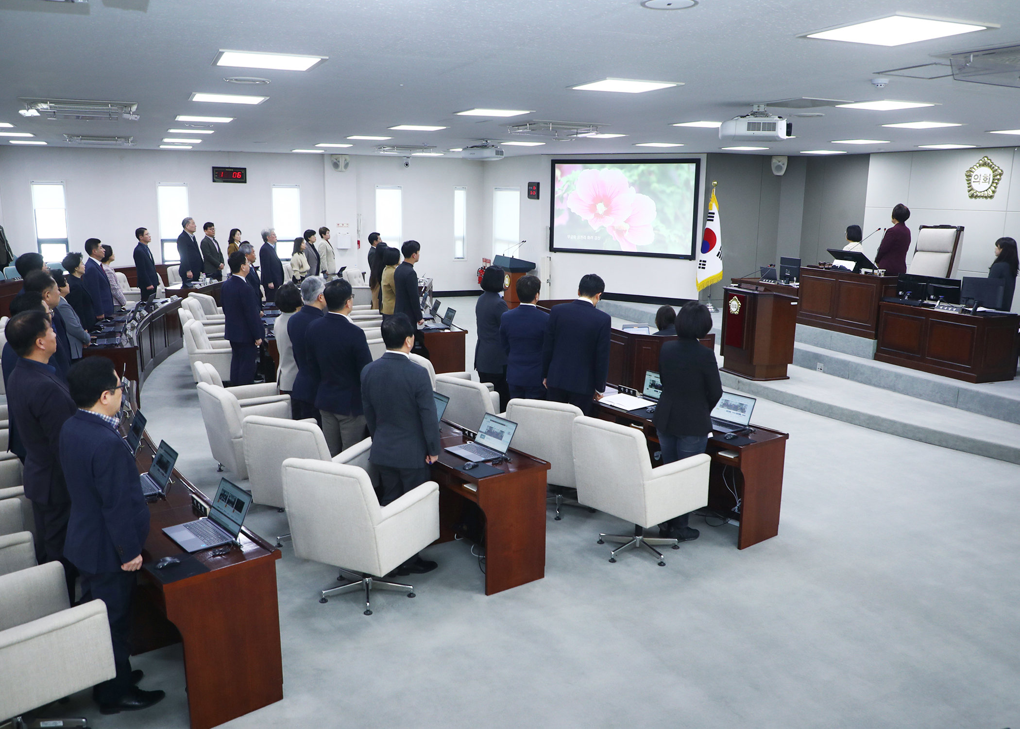 제329회 임시회 개회 - 1