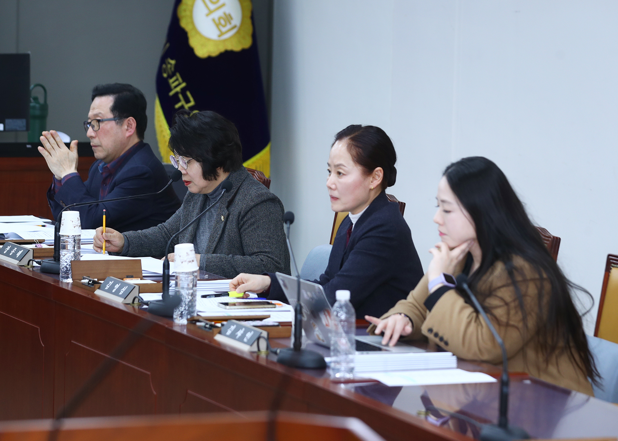 제329회 임시회 행정교육위원회 - 3