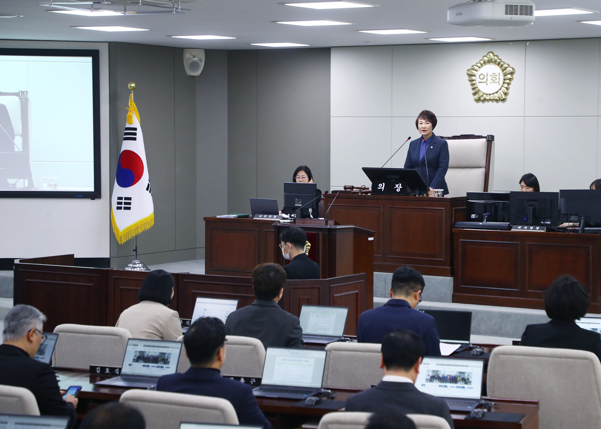 제329회  임시회 폐회 - 1