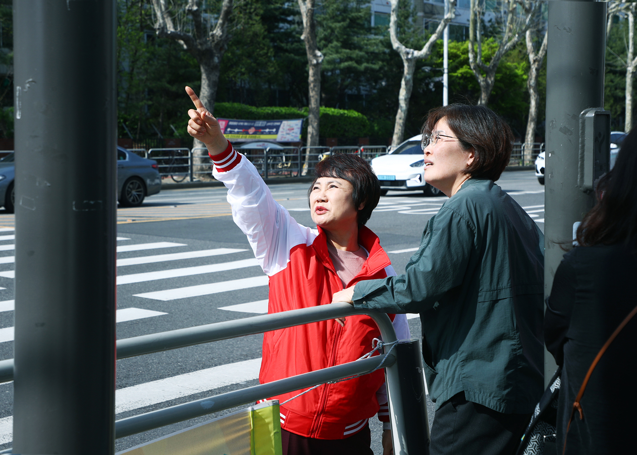 아주중학교 인근 불법주차지역 민원 현장방문 - 4