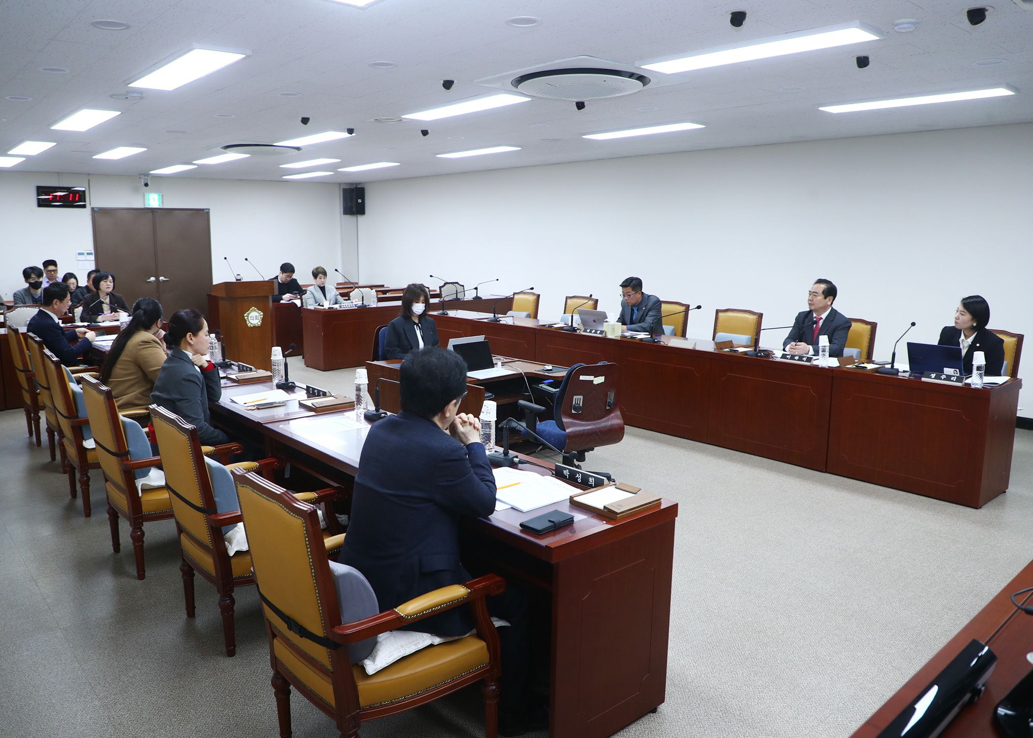 제330회 임시회 행정교육위원회 - 3