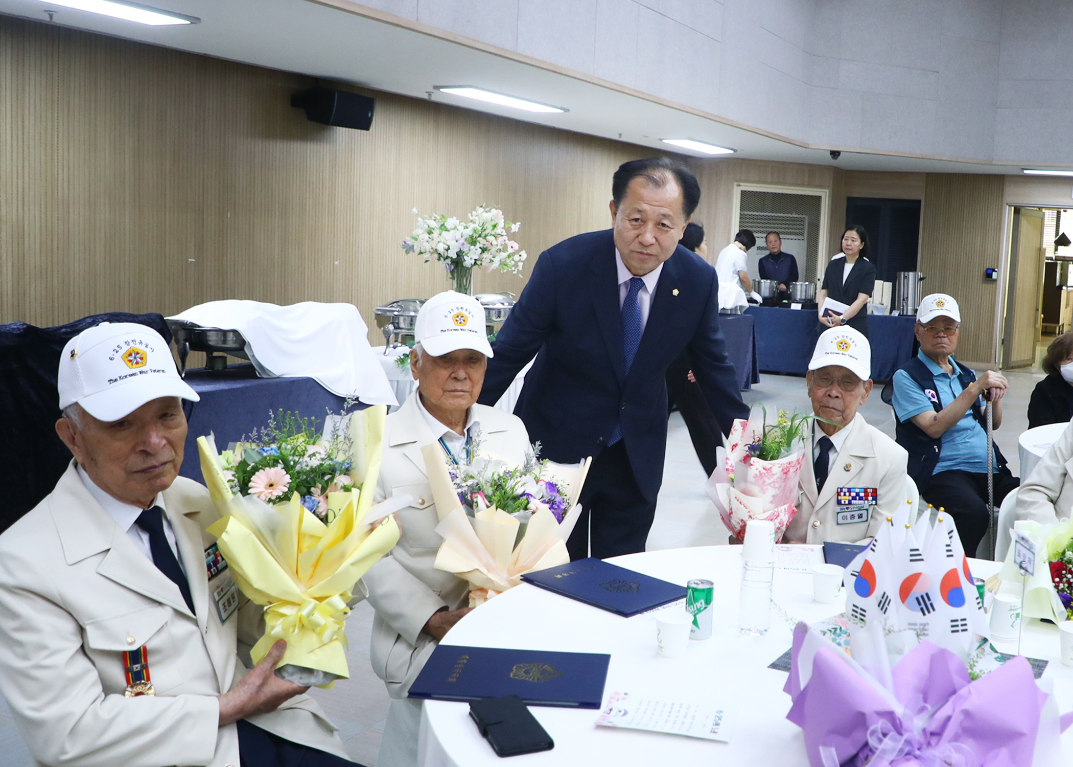 제76주년 6.25전쟁 기념식 및 호국영웅 감사 위로연 - 1