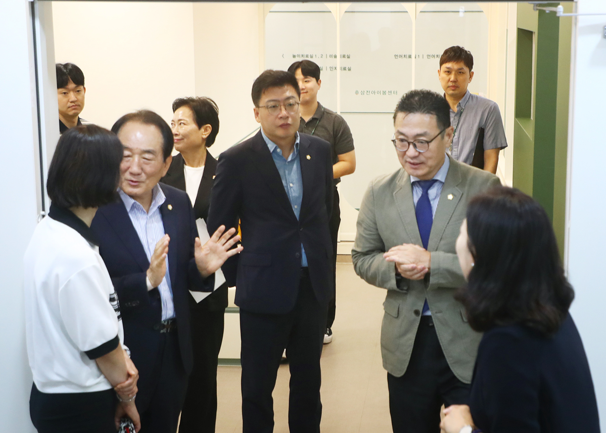 여름나기 응원 프로젝트 후원품 전달식참석 - 6