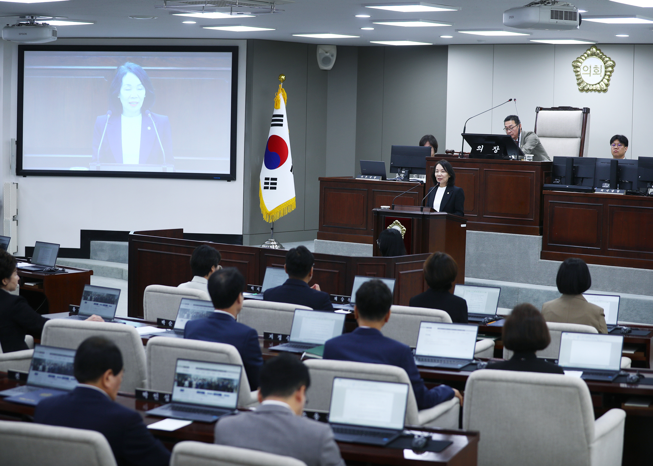 제334회 임시회 폐회 - 2