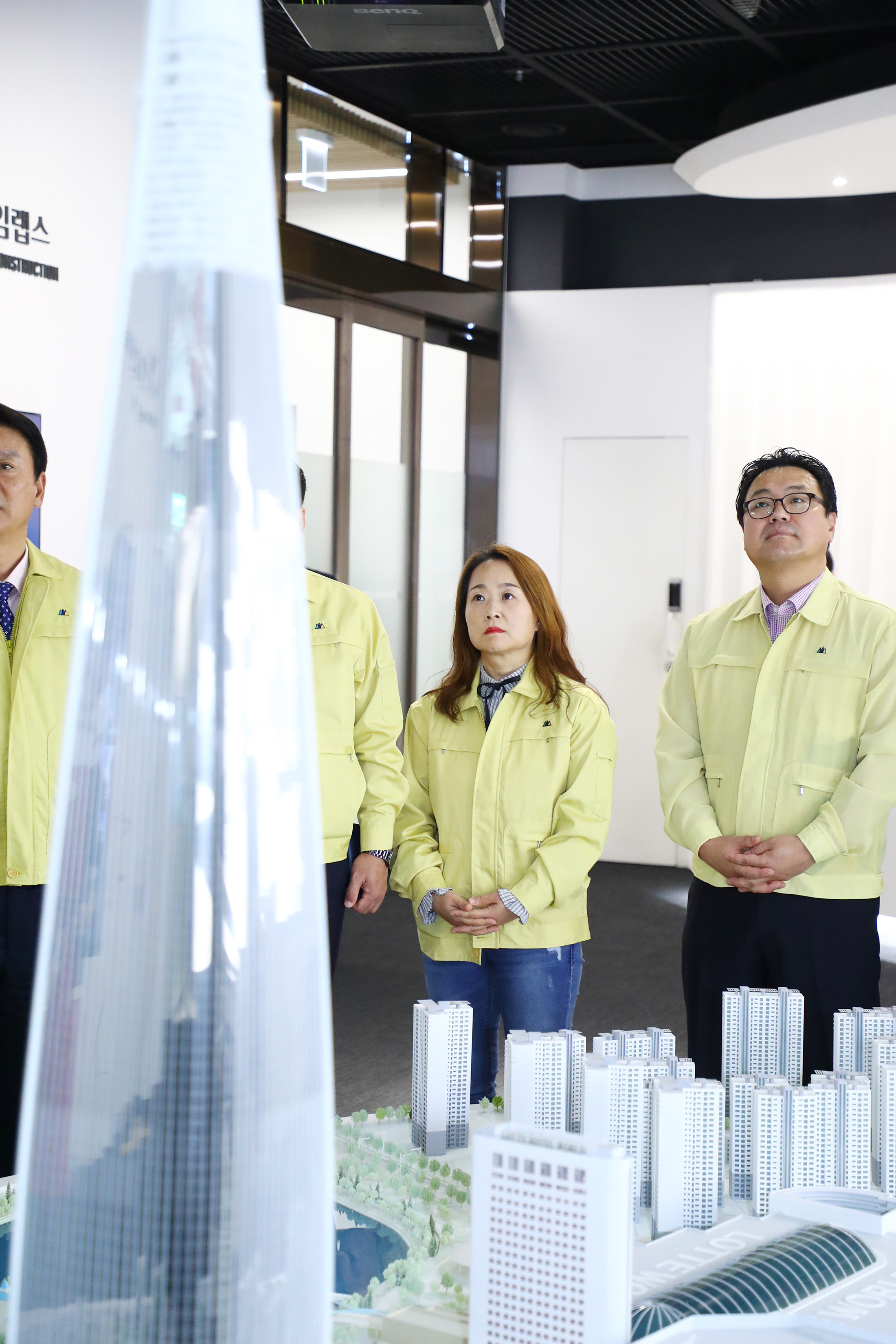 도시건설위원회 롯데월드타워 현장방문 - 14