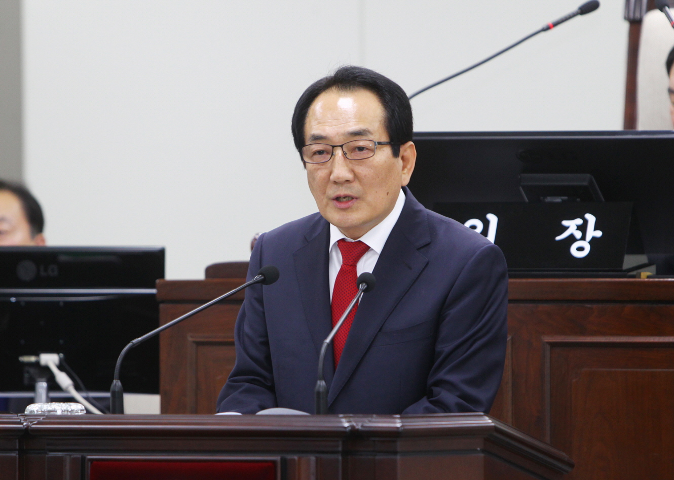 제227회 임시회 본회의 - 1