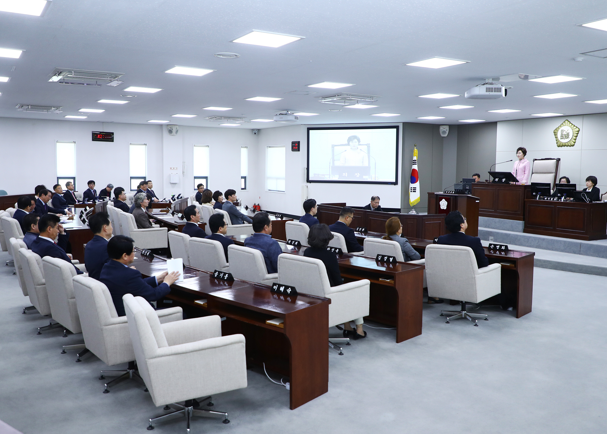 제265회 임시회 개의 - 4