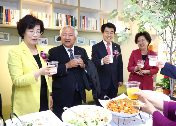 \"꿈마니 또래울\" 열린공간 개소식 - 7