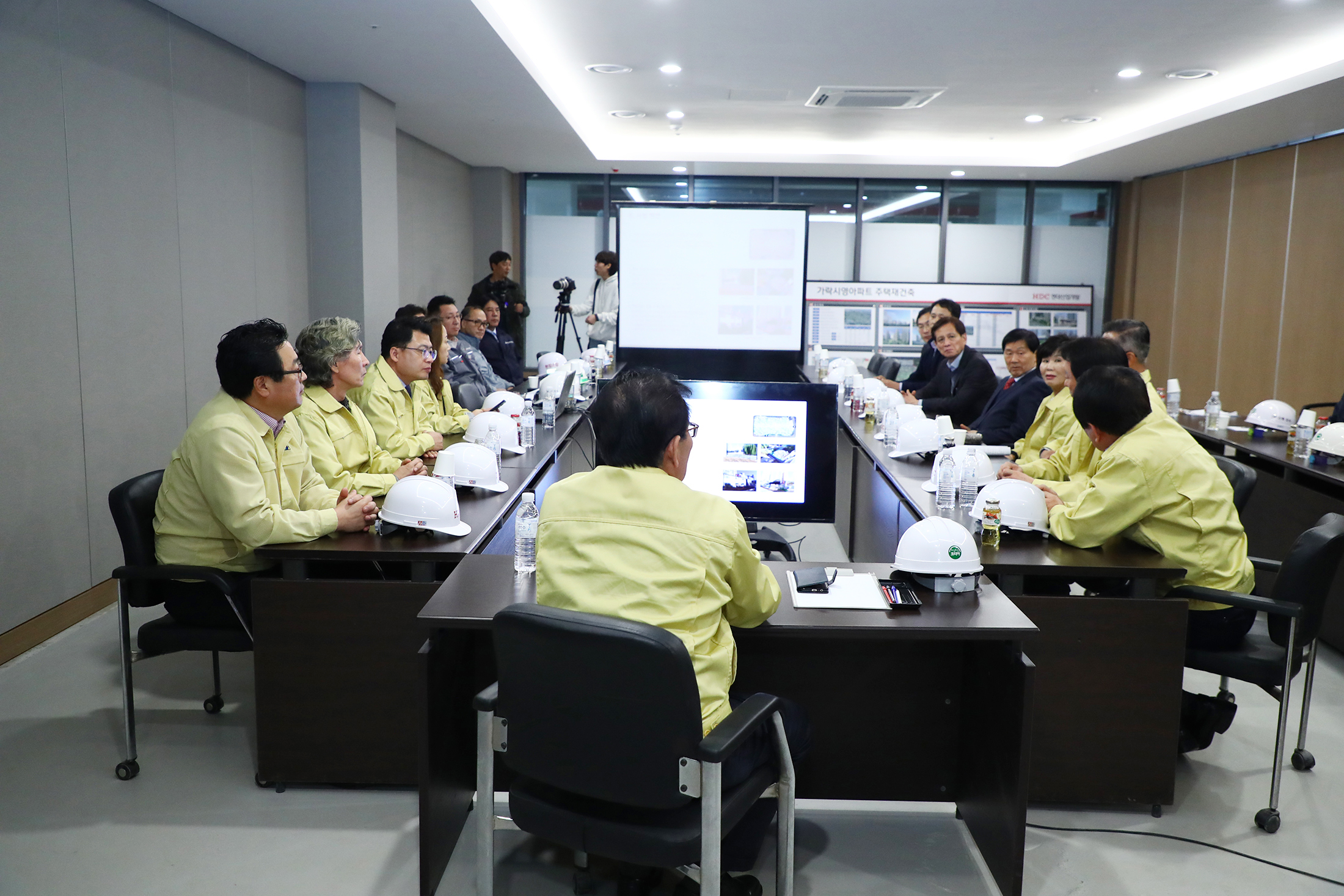 도시건설위원회 가락시영재건축아파트 현장방문 - 8