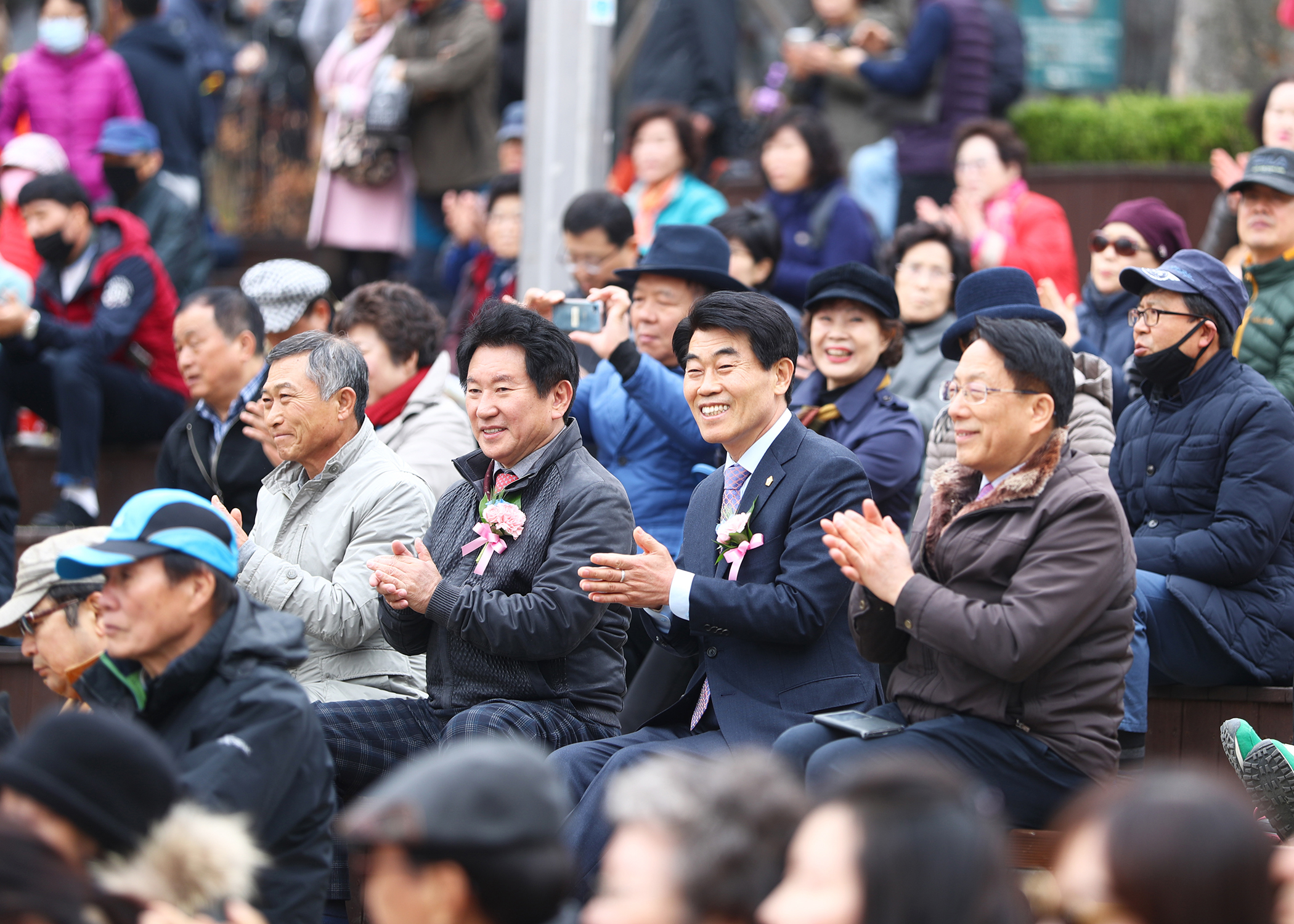 석촌호수 벚꽃축제 시 콘서트 - 1