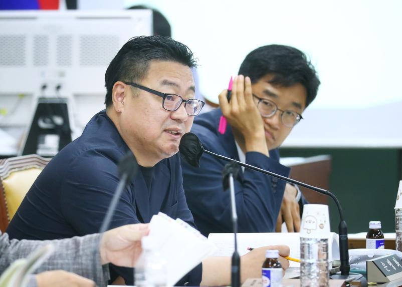 제303회 정례회 행정교육위원회