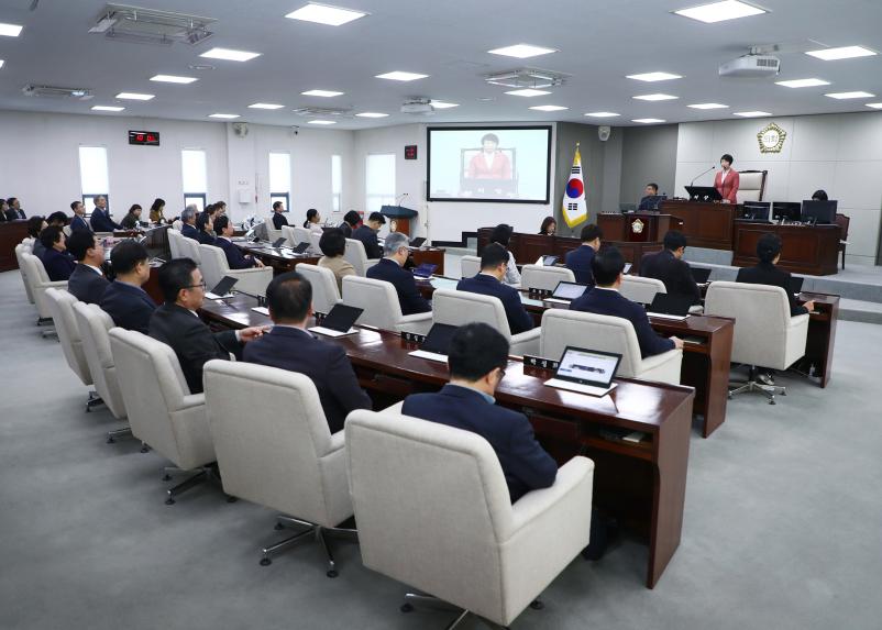 제320회 임시회 개회