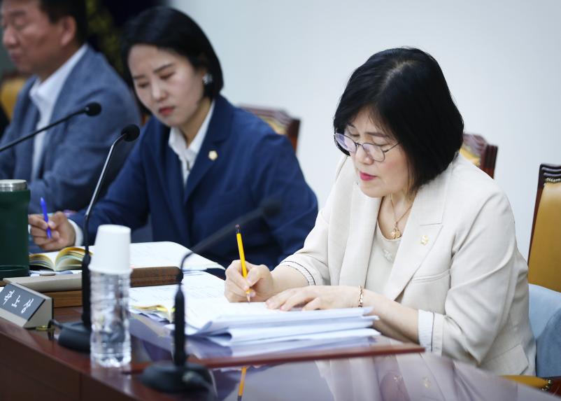 제322회 임시회 예산결산특별위원회
