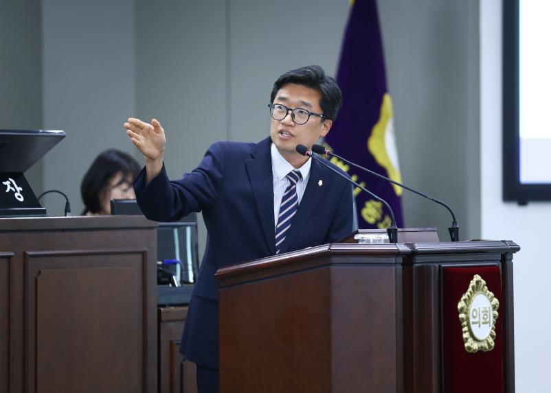 제323회 구정질문