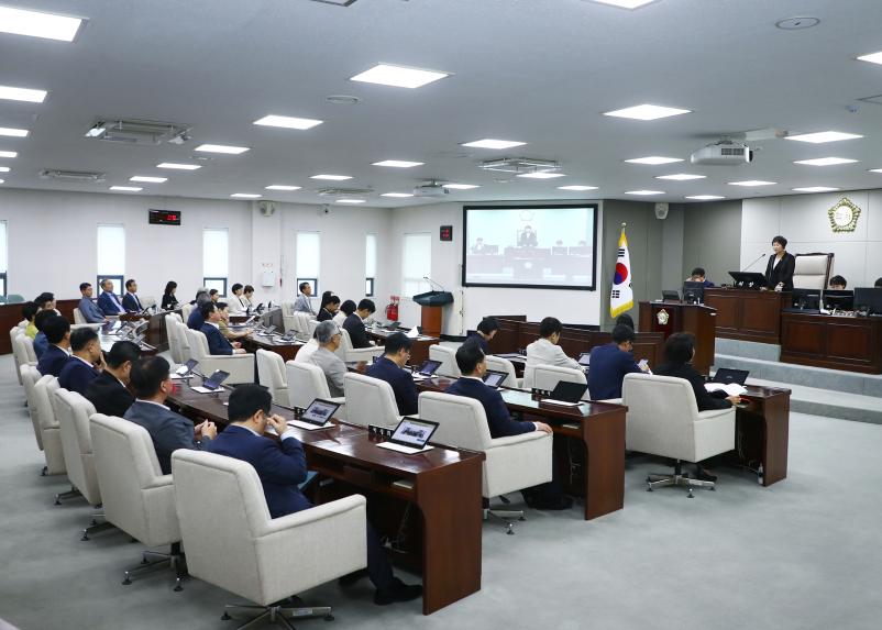 제324회 임시회 폐회