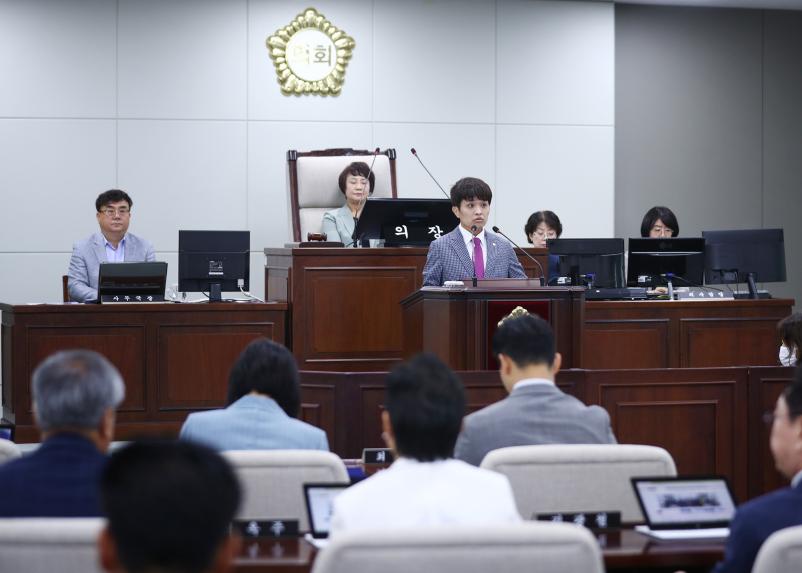 제325회 임시회 폐회