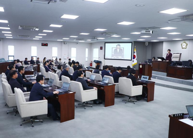 제329회 임시회 개회