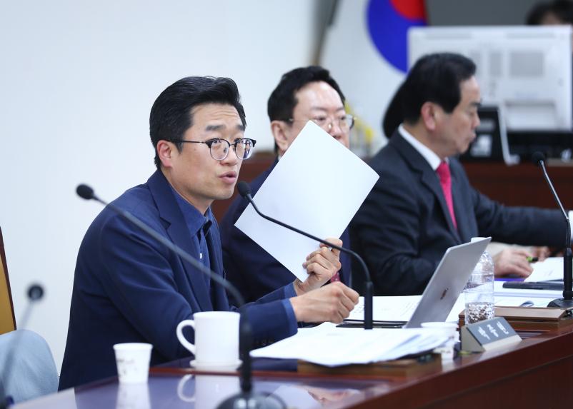 제329회 임시회 행정교육위원회