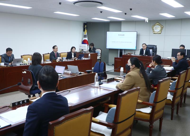제330회 임시회 행정교육위원회