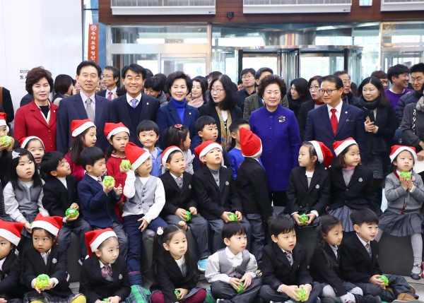 사랑의 모금함 및 온도탑 설치식