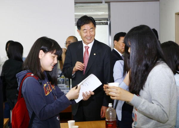 정신여자중학교 청소년모의의회 